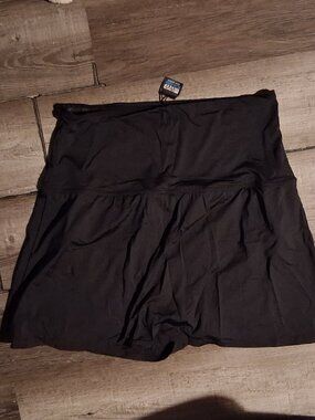 Coco Reef 1X 16W or 16-18 Plus size Skirted Bikini Bottom High Waist Black NEW